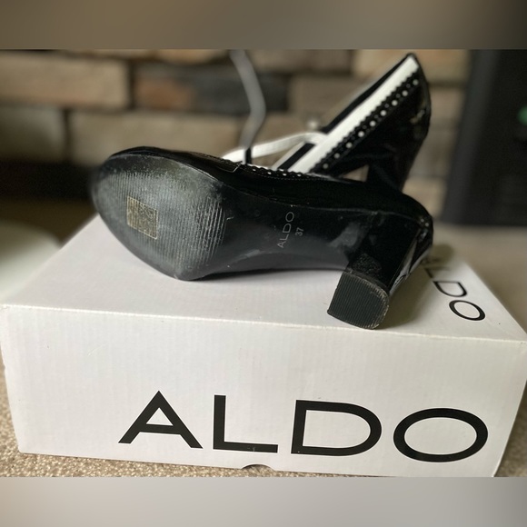 ALDO black and white heels - Picture 4 of 4